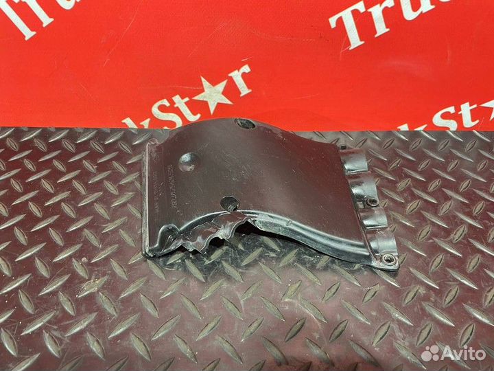 Крышка блока предохранителей