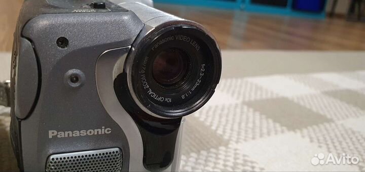 Видеокамера Panasonic NV-GS50