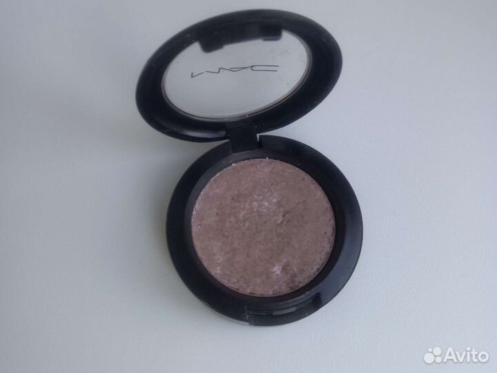 Тени moth от MAC оригинал