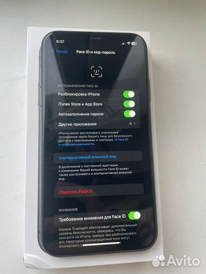 iPhone 11, 64 ГБ