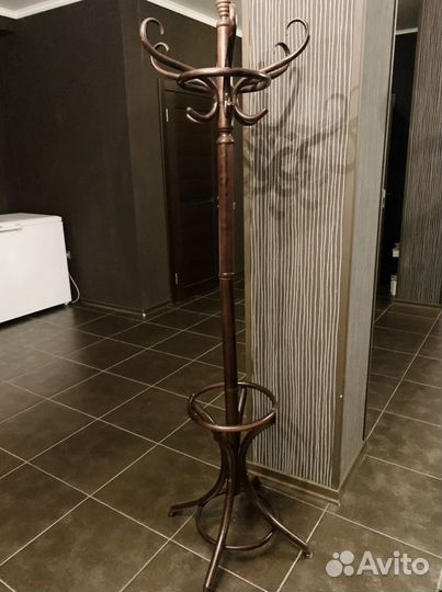 Вешалка напольная