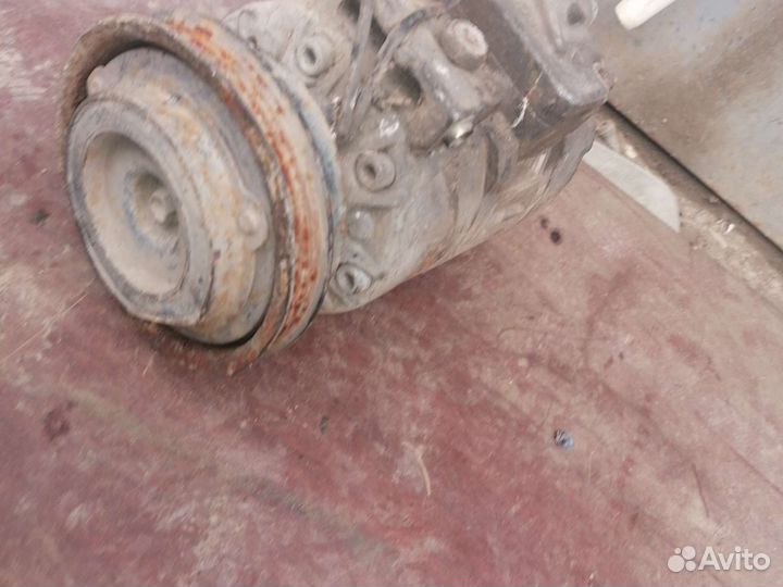 Компрессор кондиционера Ауди Фольксваген