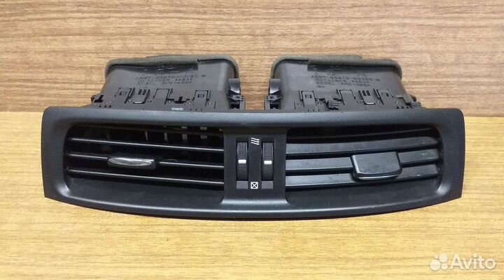 Lexus IS 250 воздуховод центральный дефлектор