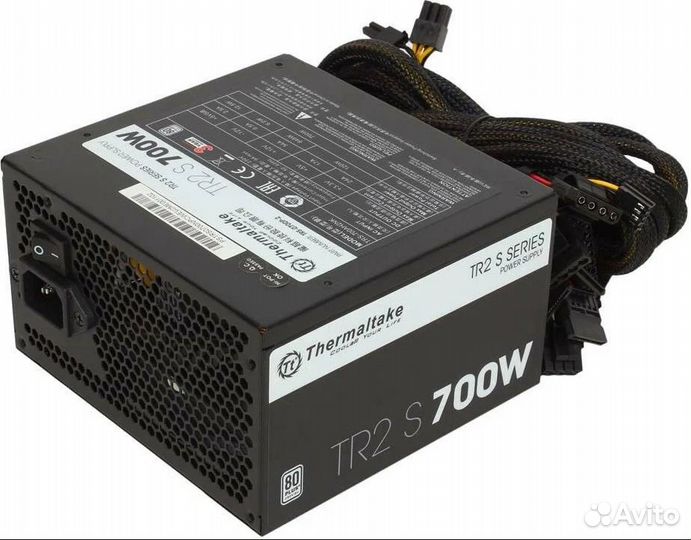 Блок питания Thermaltake TR2 S 700W