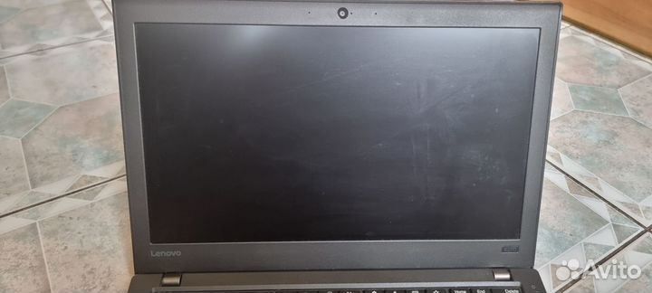 Lenovo Thinkpad x270