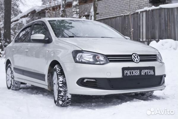 Зимняя заглушка решетки переднего бампера Volks