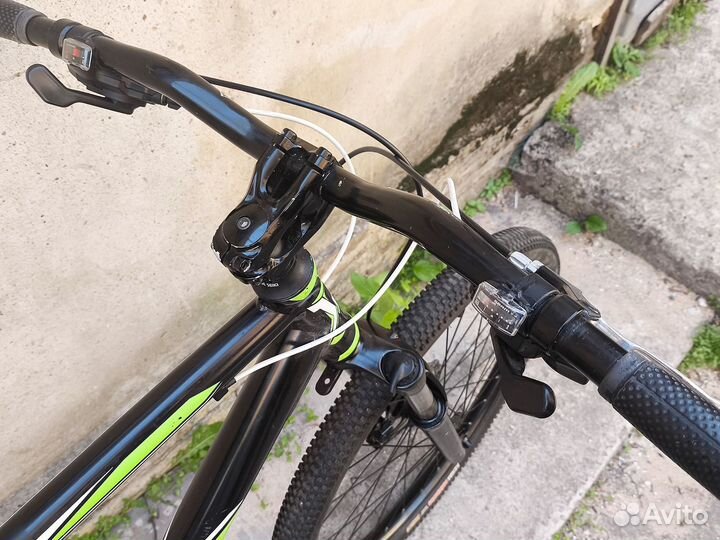 Велосипед MTB Mongoose Tyax Sport 26''