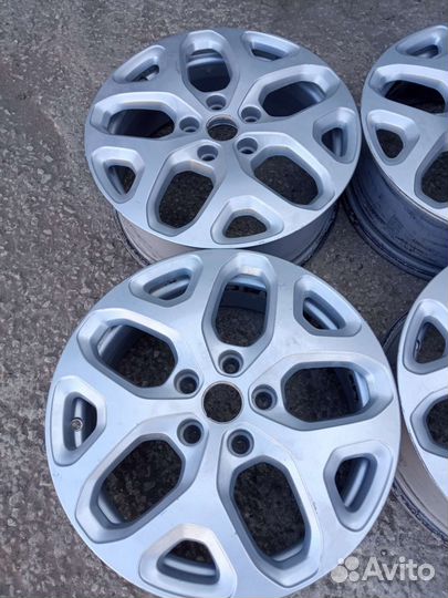 Диски литые R17/6.5J 5/114.3 Цо66.1 Оригинальные