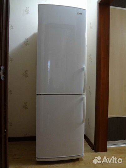Холодильник LG 1,9м no frost