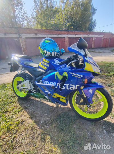 Honda cbr 600 rr