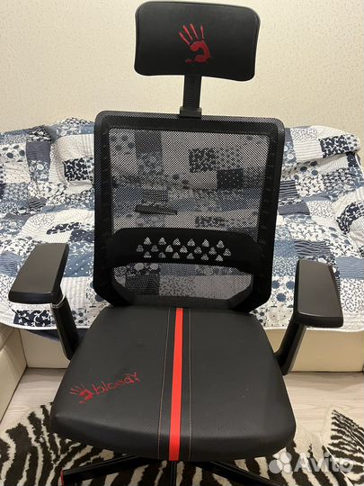 Компьютерное кресло