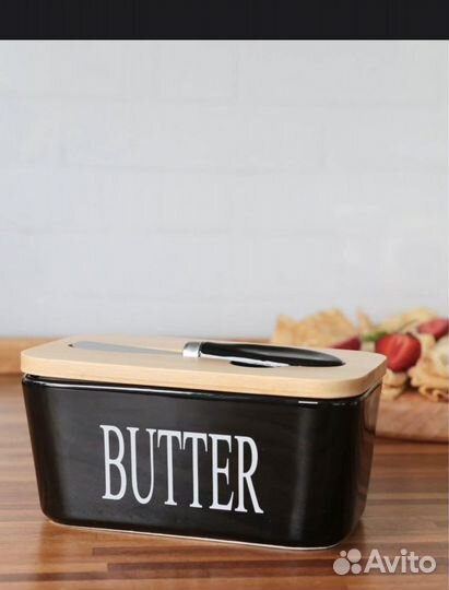 Новая керамическая масленка с крвшкой и ножом