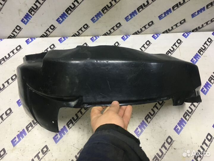 Подкрылок передний правый Дэу Матиз