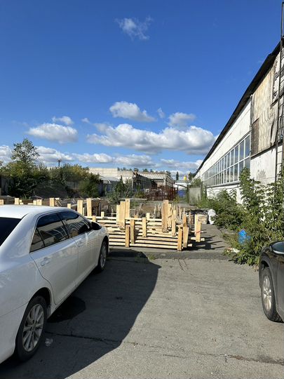 Производство, 1200 м²