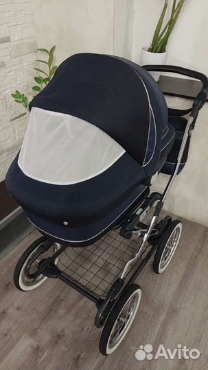 Коляска для новорождённых