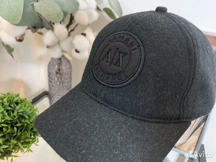 Бейсболка Armani Exchange утеплённая