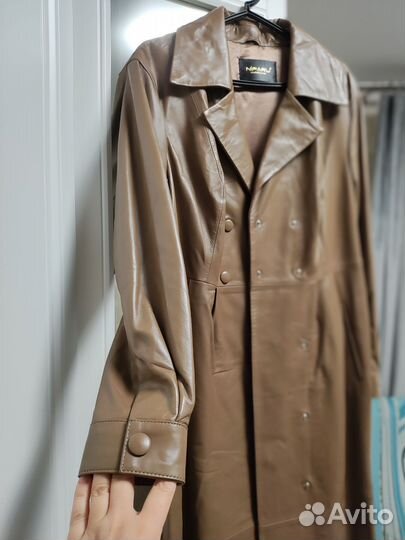 Кожаный плащ