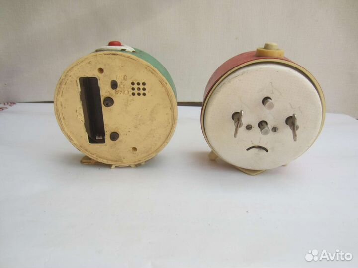 Часы настольные Маяк будильник