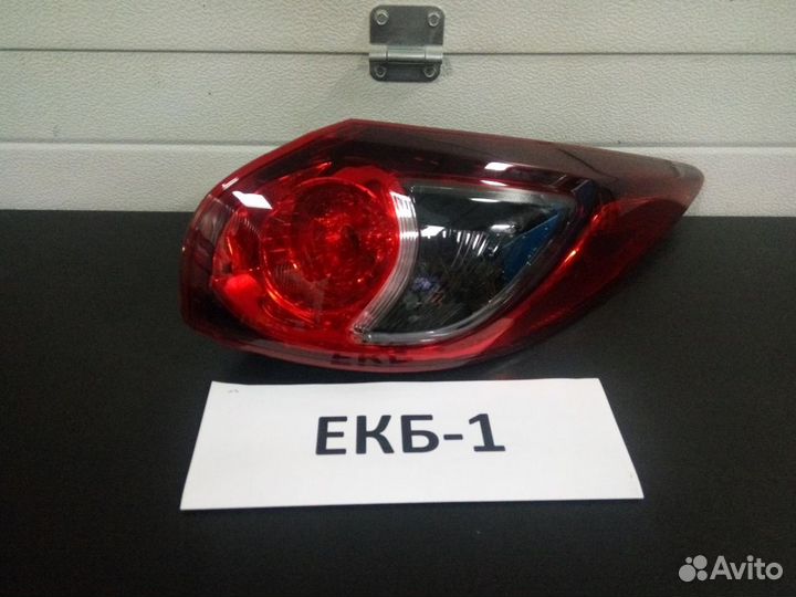 Фонарь правый внешний Mazda CX-5 1 2011-2017