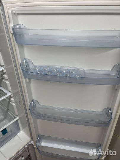 Холодильник Indesit, No Frost