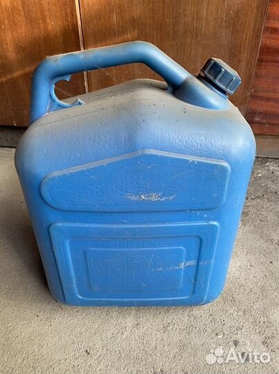 Канистра пластиковая 20 литров