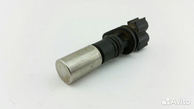Датчик положения коленвала Toyota Vitz NCP10 2NZ