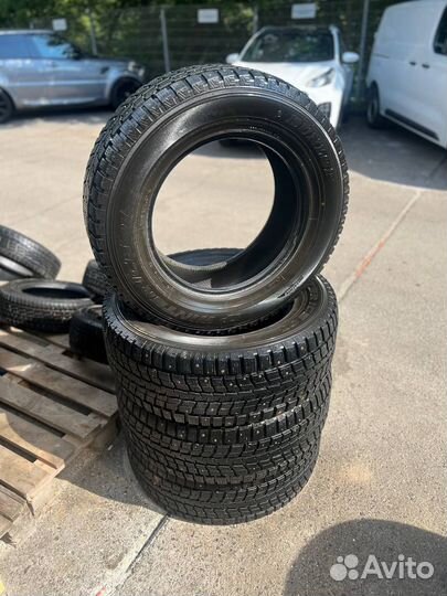 Dunlop SP Winter Ice 01 285/60 R18 116T