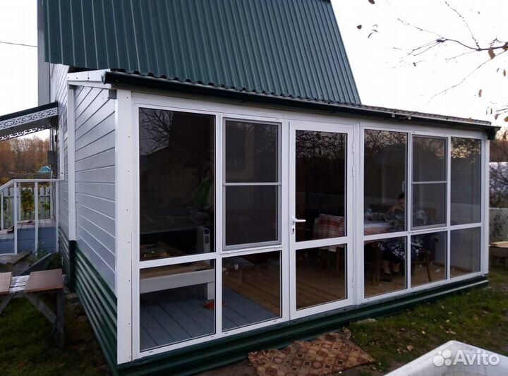 Остекление веранды тамбура балкона беседки дома