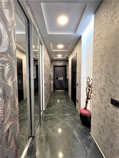 2-к. квартира, 74 м², 13/16 эт.