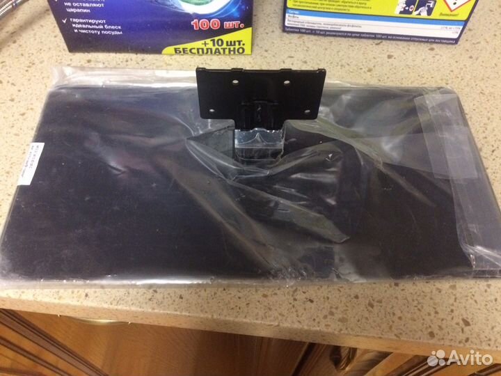 Подставка для Тв новая