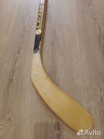 Клюшка хоккейная правый хват