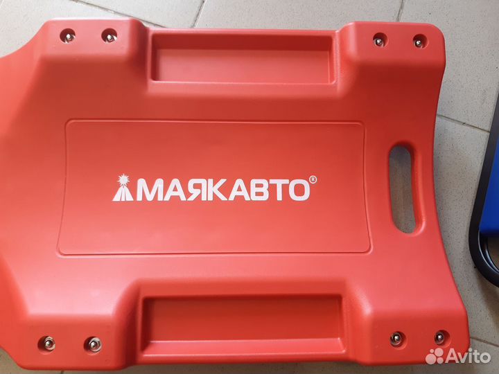 Лежак для механика