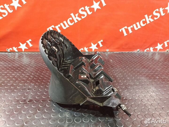 Крышка торпедо Daf XF105