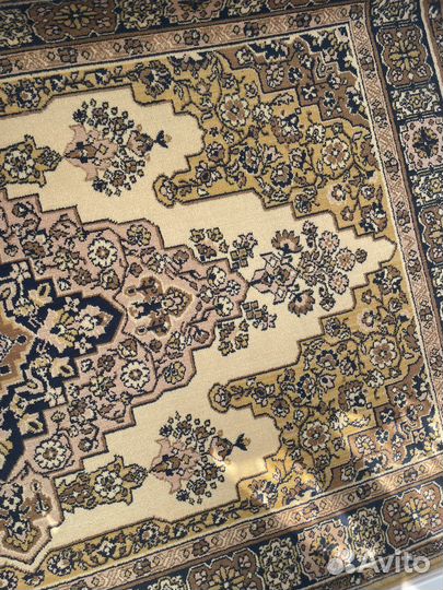 Разные ковры шерсть