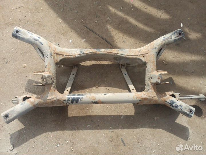 Задний подрамник mitsubishi lancer 10