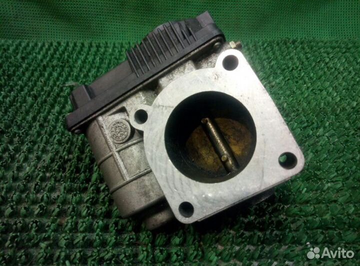 Дроссельная заслонка Nissan Primera P12 QR20DE