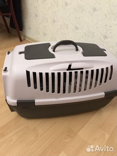 Переноска для животных пластиковая