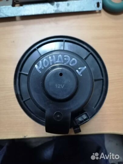 Моторчик печки ford Mondeo 1