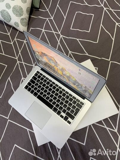 Apple MacBook Air