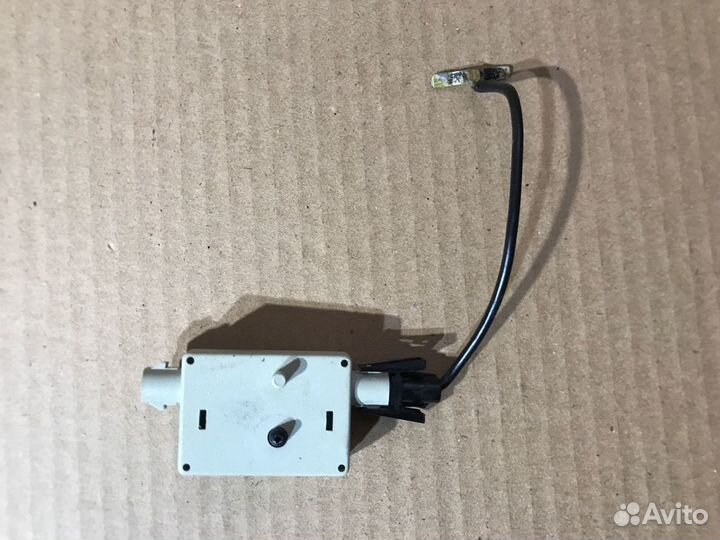 Антенна Bmw 1-Series E82 N54B30 2009