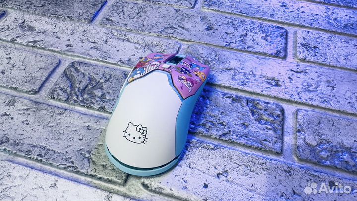 Razer Viper Mini Sanrio Hello Kitty