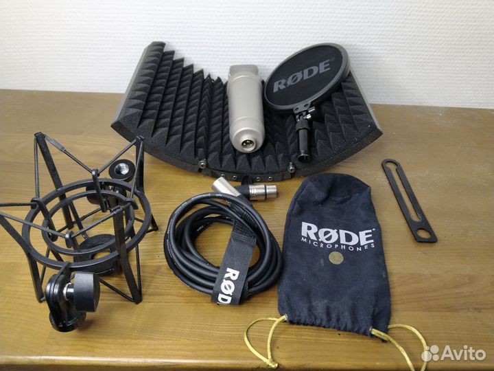 Студийный микрофон rode
