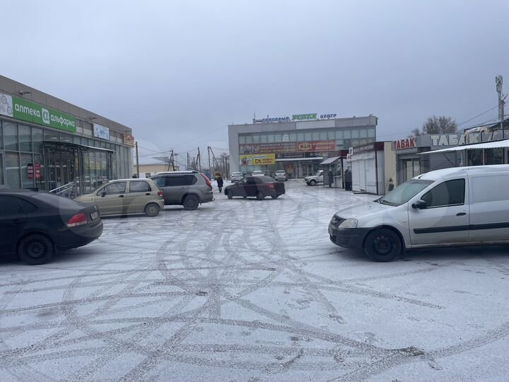 Сдам отдел на 1 эт в ТК успех центре Переволоцкий