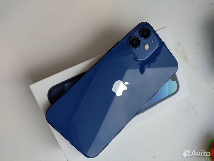iPhone 12 mini, 64 ГБ