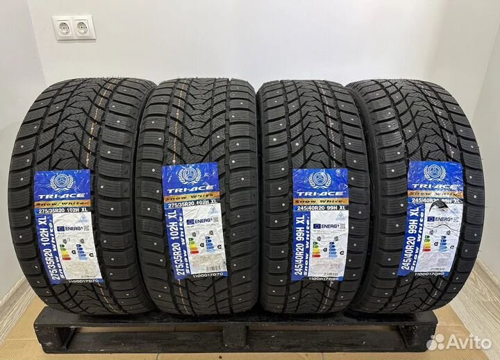 Tri Ace Snow White II 245/40 R20 и 275/35 R20 28H