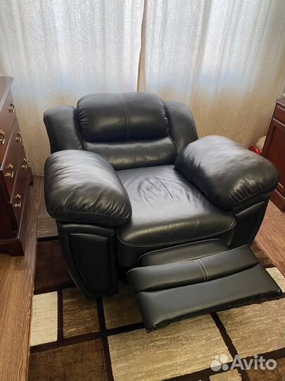 Кресло качалка реклайнер