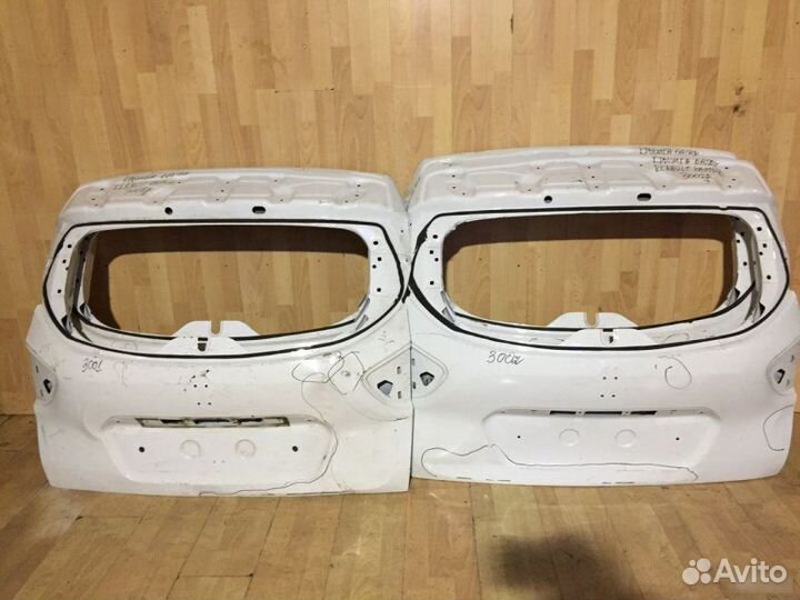 Крышка багажника Renault