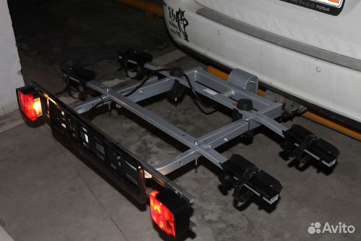 Автомобильный багажник для велосипедов amos