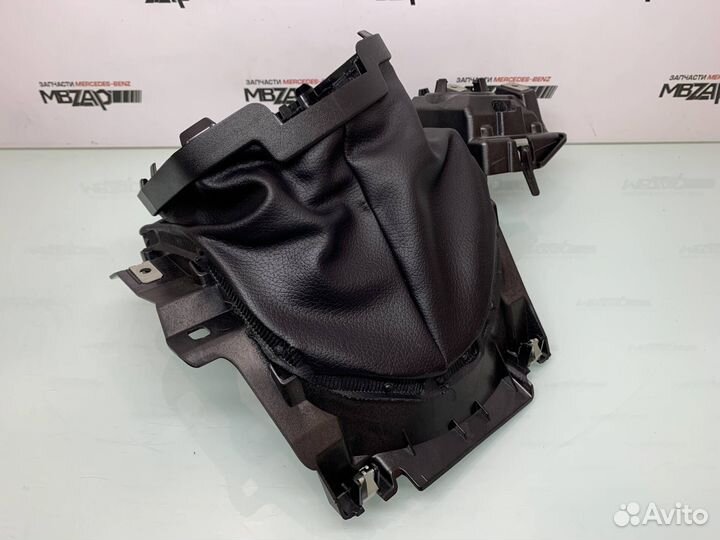 Кожух рулевой колонки Mercedes W222 S 222