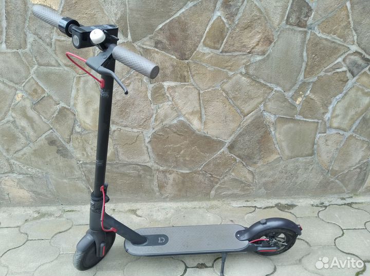 Электросамокат Xiaomi MiJia Electric Scooter Black